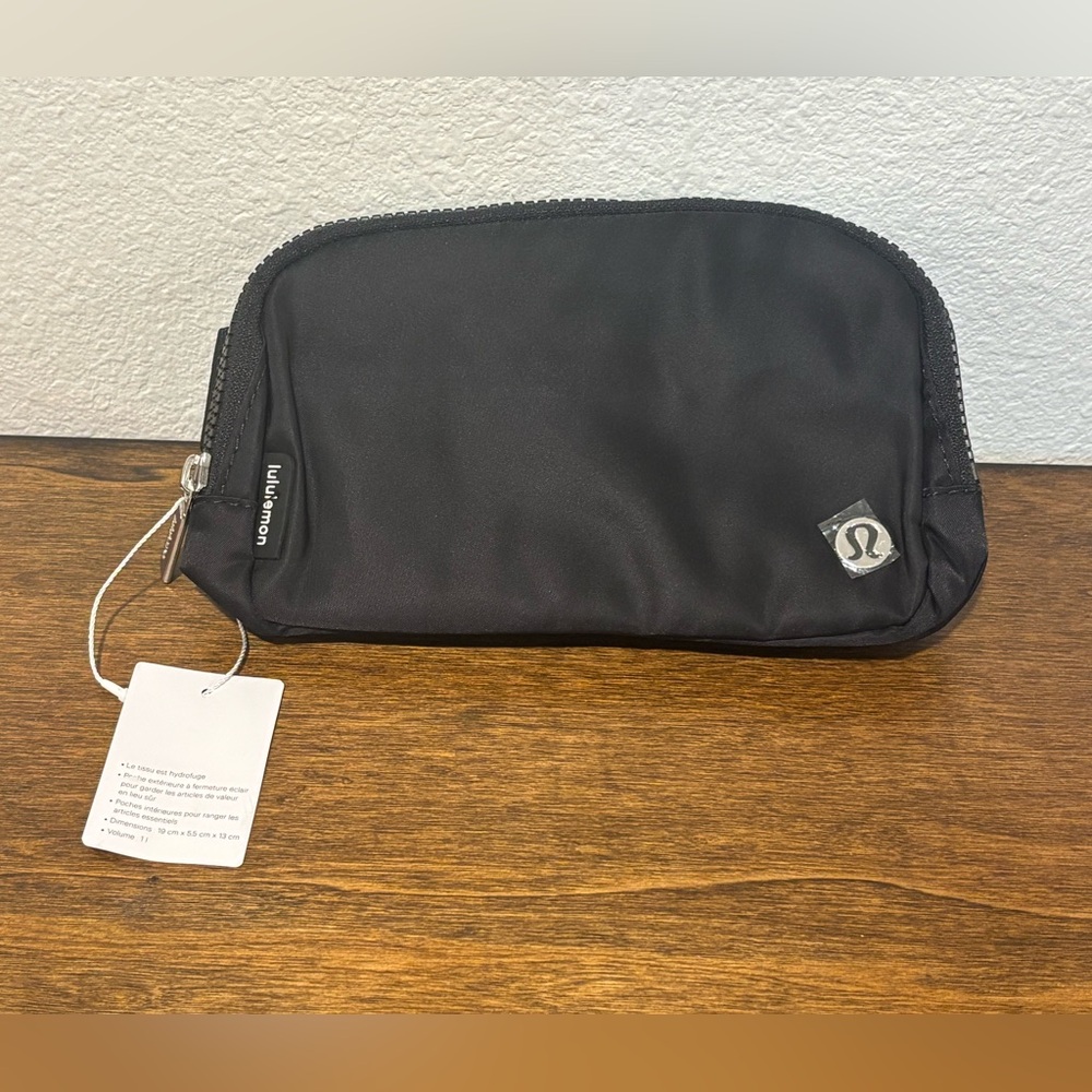 lululemon athletica Black Belt Bag